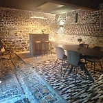 La Grange De Bonneville Bed & Breakfast 4*