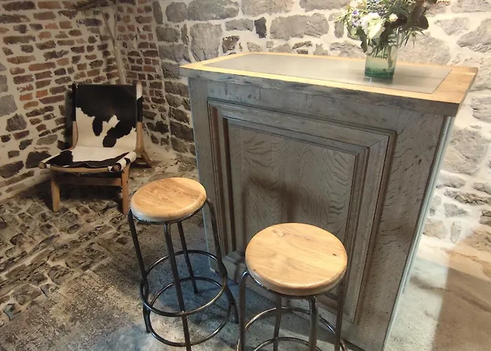 La Grange De Bonneville Bed & Breakfast 4*